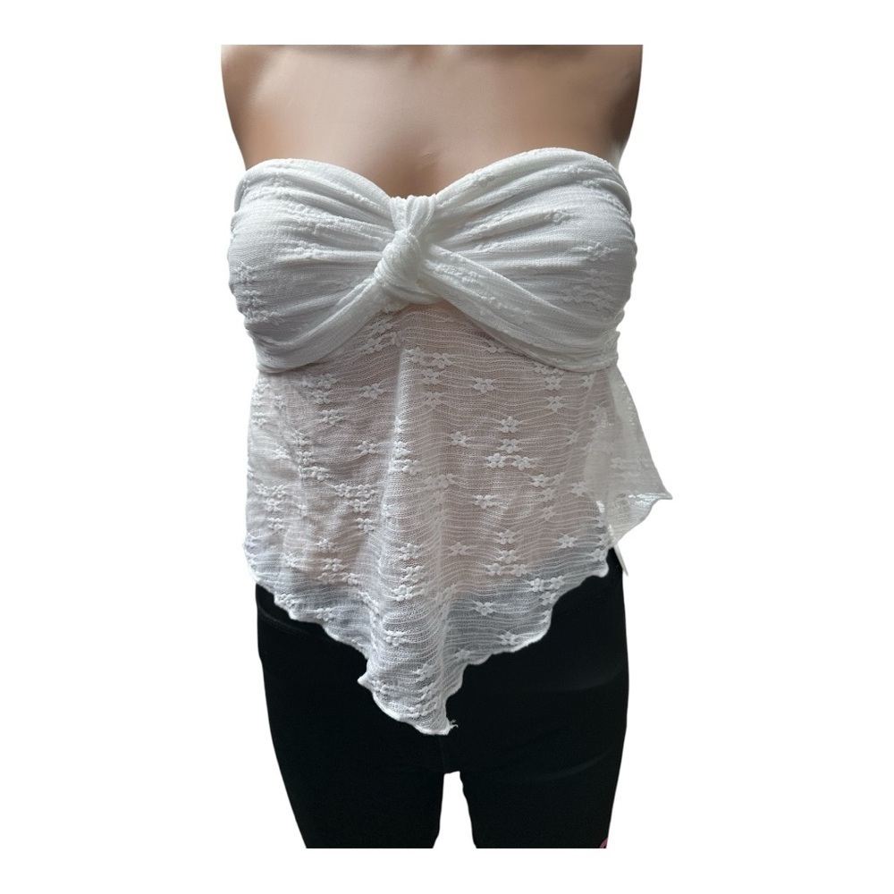 Shelli’s Boutique - NWT- Chic White Lace Sheer Top Size Small